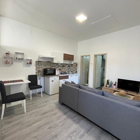 Apartman Arthur Kikinda Екстериор снимка