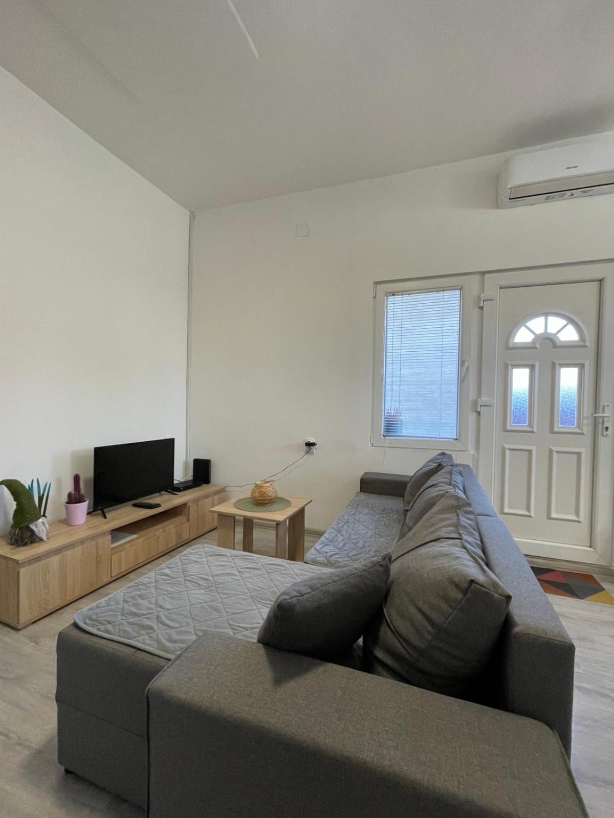 Apartman Arthur Kikinda Екстериор снимка